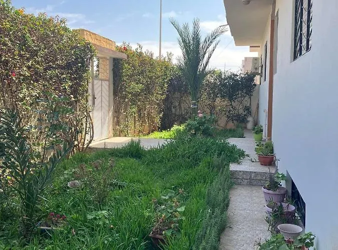 Bel Appartement A Proximite De La Gare Routiere