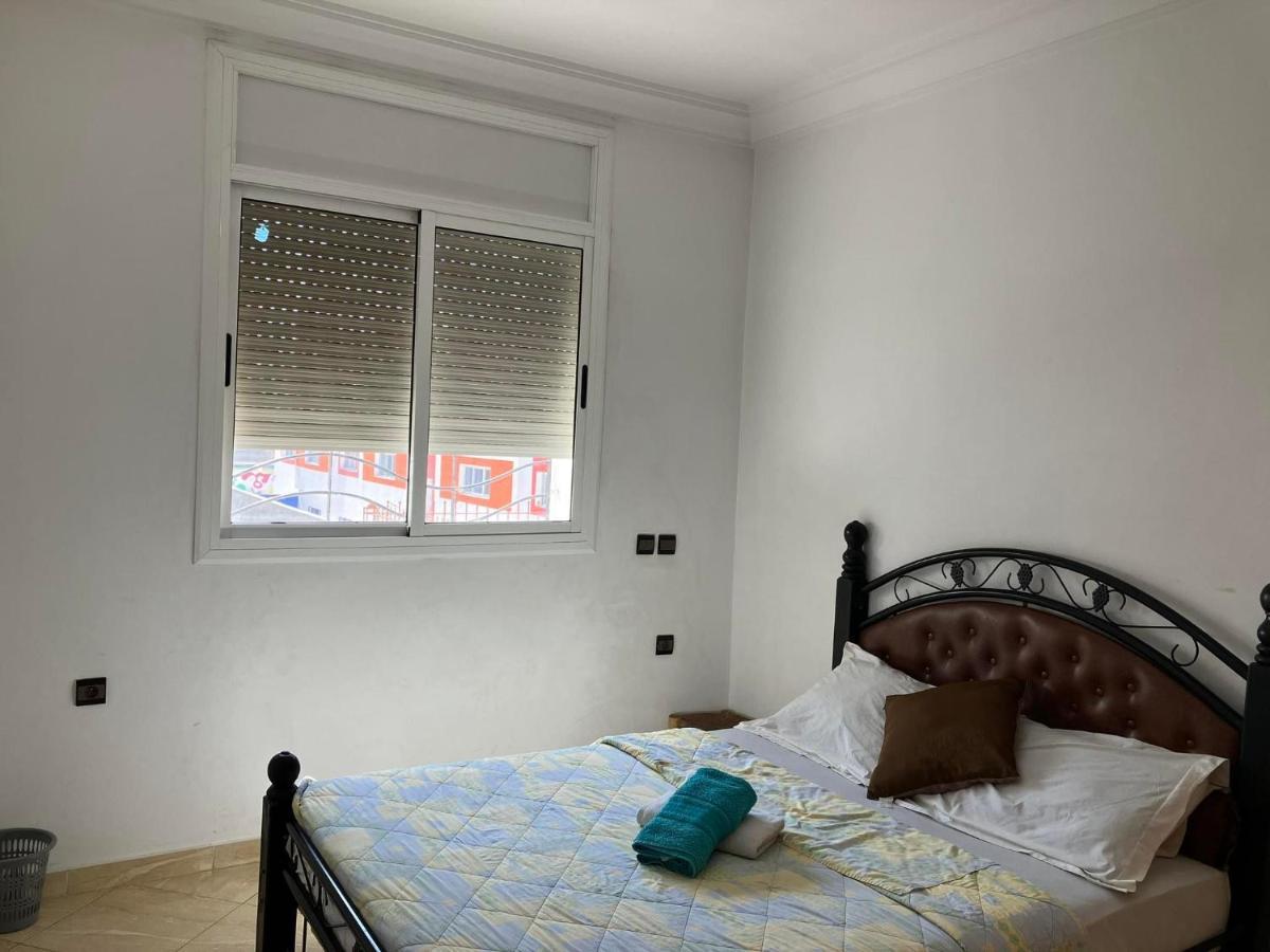 Bel A Proximite De La Gare Routiere Appartement *